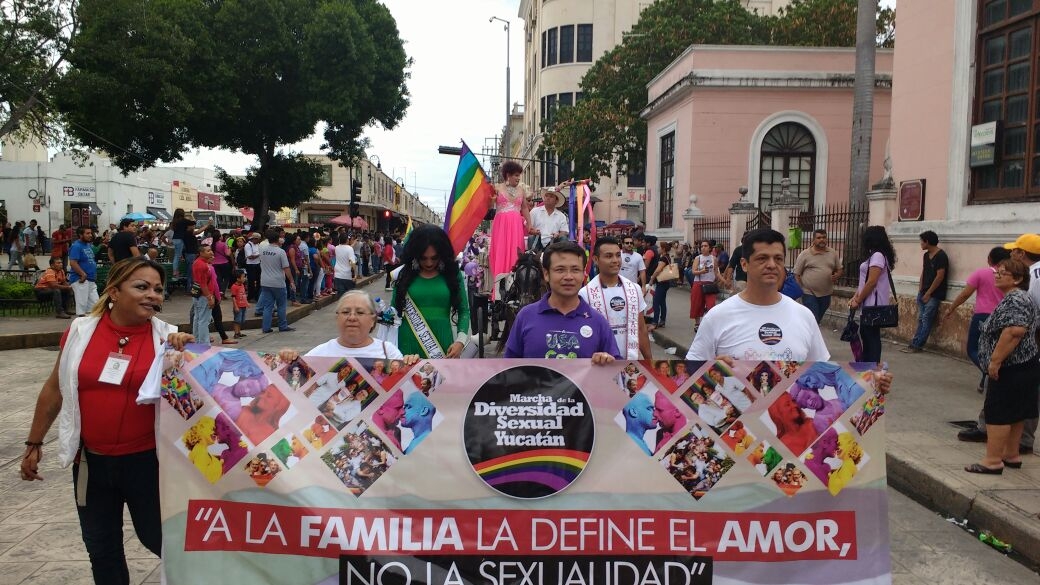 Mil 500 personas exigen respeto